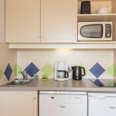 Residence Pierre & Vacances La Rostagne Жуан-Ле-Пин Екстериор снимка