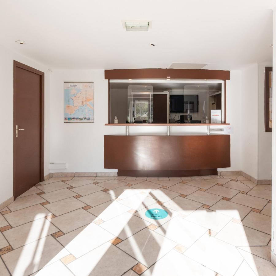 Residence Pierre & Vacances La Rostagne Жуан-Ле-Пин Екстериор снимка
